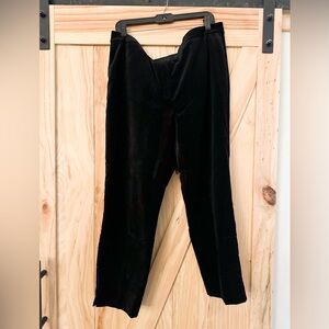 Ann Taylor Black Velvet Pants ~ Ankle Straight